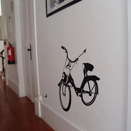 بيت شباب Rossio أفيرو