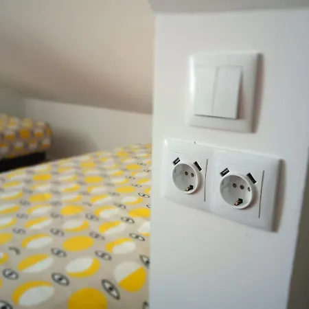 Rossio Хостел Авейру